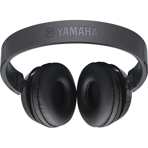 Yamaha HPH-50, kuulokkeet kirjoituksiin.